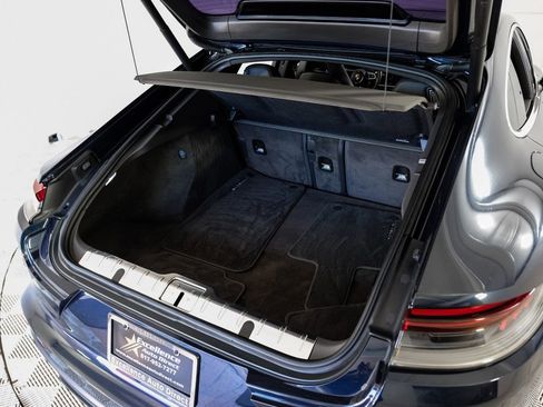 Used 2021 Porsche Panamera image 58