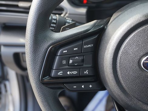 Used 2024 Subaru Crosstrek 2.0i Premium image 17