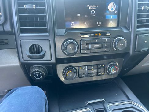 Used 2019 Ford F150 XL w/ Equipment Group 101A Mid RWD image 3