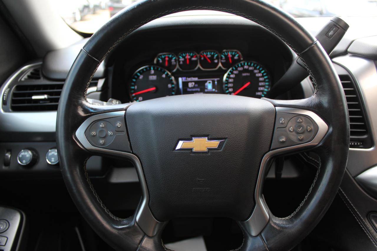 Used 2018 Chevrolet Tahoe LT w/ LT Midnight Edition AWD/4WD image 23