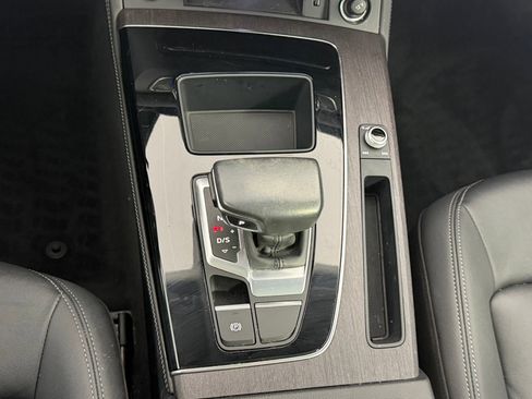 Used 2022 Audi Q5 2.0T Premium Plus w/ Premium Plus Package image 18