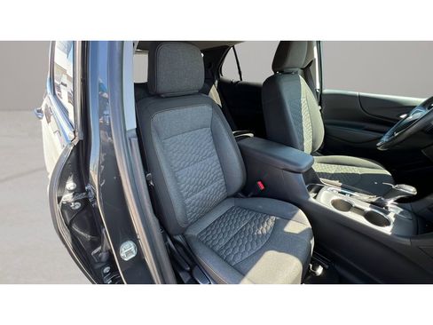 Certified 2020 Chevrolet Equinox LT FWD image 32