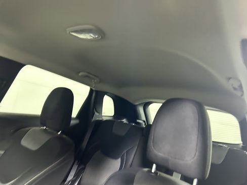 Used 2014 Jeep Cherokee Latitude w/ Cold Weather Group image 11