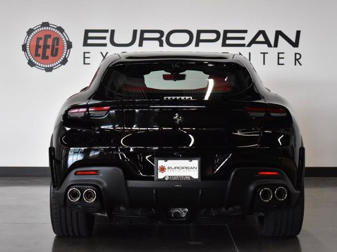 Used 2025 Ferrari Purosangue image 38