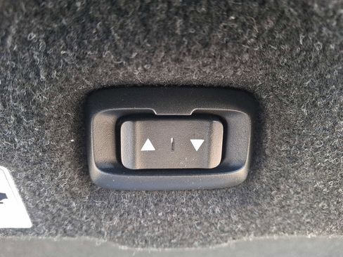 Used 2020 BMW 440i xDrive Convertible w/ M Sport Package image 29