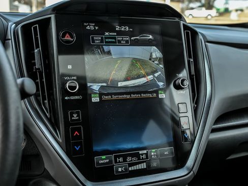 Used 2024 Subaru Crosstrek 2.5i Limited w/ Crosstrek Mirror Package image 24