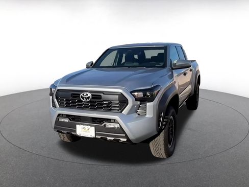 Used 2025 Toyota Tacoma TRD Off-Road image 7