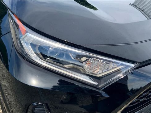 Used 2021 Toyota RAV4 SE AWD/4WD image 27