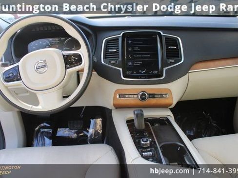 Used 2021 Volvo XC90 T8 Inscription Expression w/ Protection Package Premier image 12