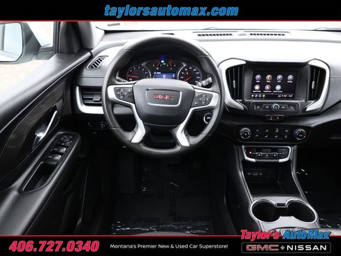 Used 2024 GMC Terrain SLE image 25