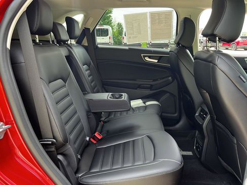 Used 2024 Ford Edge SEL w/ Convenience Package AWD/4WD image 23