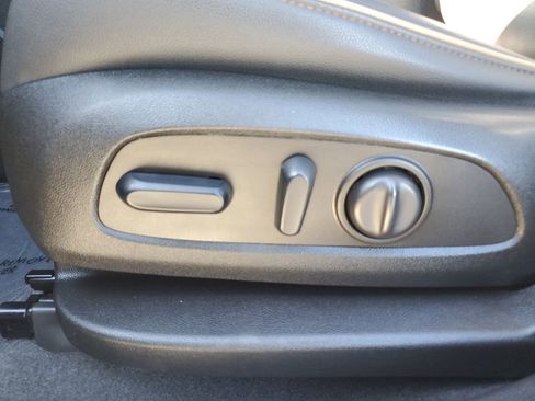 Used 2022 Chevrolet Blazer Premier w/ Enhanced Convenience Package image 24