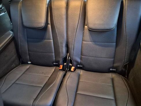 Used 2023 Mercedes-Benz GLS 450 4MATIC image 17