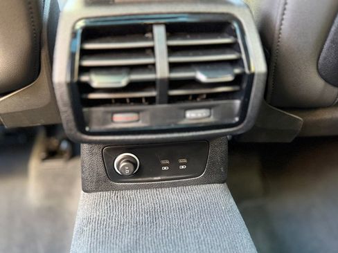 Used 2025 Audi Q3 2.0T Premium image 27