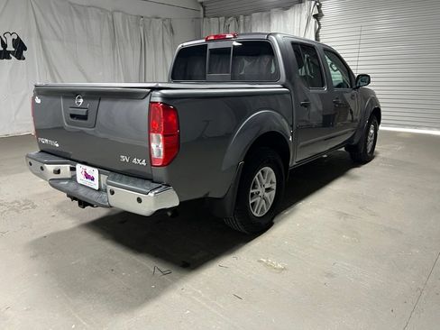Used 2021 Nissan Frontier SV AWD/4WD image 7