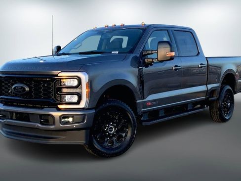New 2026 Ford F350 Lariat w/ Black Appearance Package AWD/4WD image 2
