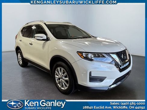 Used 2018 Nissan Rogue SV AWD/4WD image 7