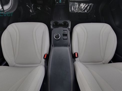 Used 2023 Ford Mustang Mach-E Premium RWD image 27