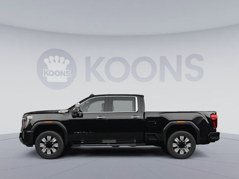 New 2026 GMC Sierra 2500 Denali w/ Denali Reserve Package AWD/4WD image 2