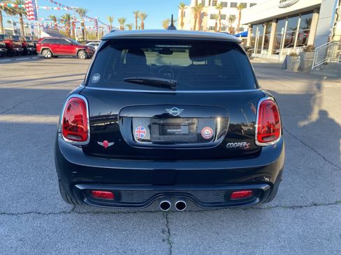 Used 2020 MINI Cooper S w/ Signature Upholstery Package image 8
