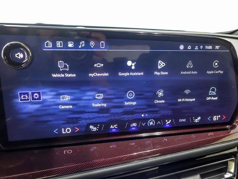 New 2026 Chevrolet Traverse Z71 w/ Driver Confidence Package image 19