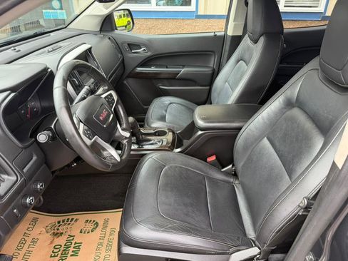 Used 2016 GMC Canyon SLT image 12