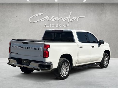Used 2019 Chevrolet Silverado 1500 LTZ w/ LTZ Convenience Package AWD/4WD image 16