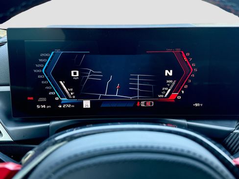 Used 2025 BMW M2 w/ Lighting Package RWD image 38