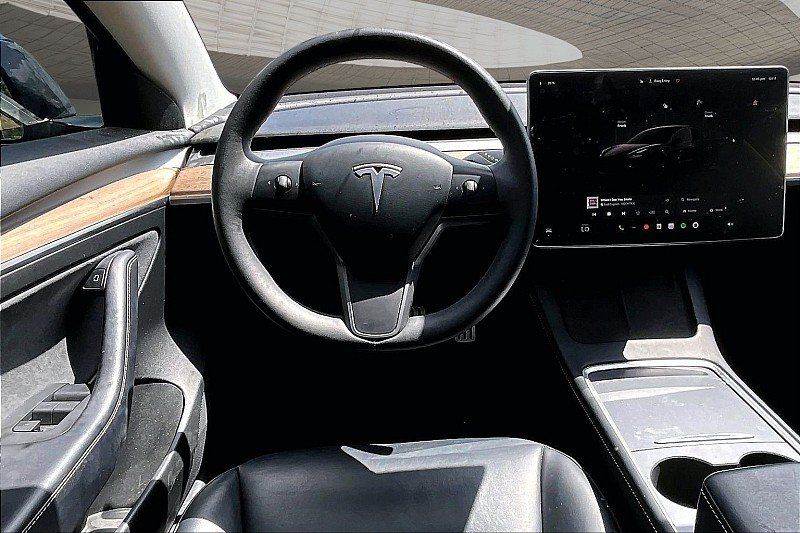 Used 2022 Tesla Model 3 Performance AWD/4WD image 4