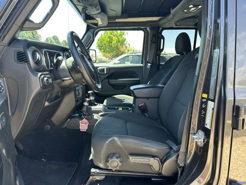 Used 2021 Jeep Wrangler Unlimited Sport AWD/4WD image 11
