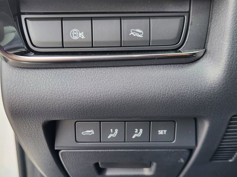 Certified 2025 MAZDA CX-30 AWD 2.5 S w/ Premium Package image 25