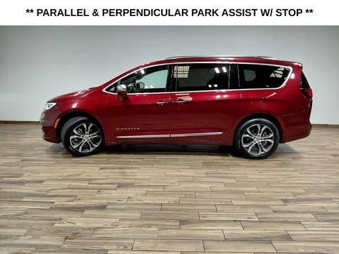 Certified 2021 Chrysler Pacifica Pinnacle AWD/4WD image 10
