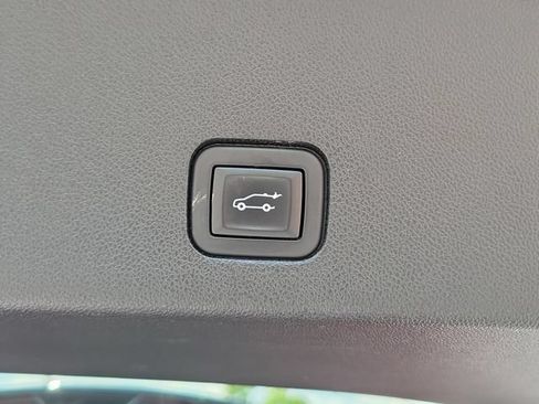 Used 2020 Cadillac XT6 Sport w/ Platinum Package AWD/4WD image 30