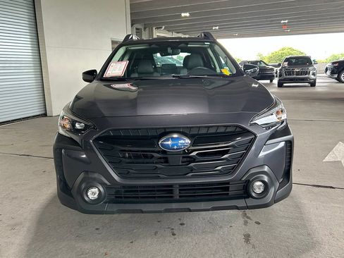 Used 2024 Subaru Outback Onyx Edition AWD/4WD image 8