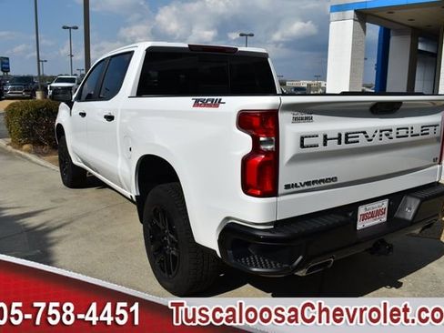 Used 2026 Chevrolet Silverado 1500 LT Trail Boss w/ Convenience Package II image 7