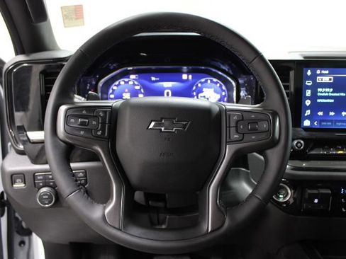 Used 2024 Chevrolet Silverado 1500 ZR2 AWD/4WD image 38