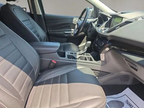 Used 2017 Ford Escape Titanium AWD/4WD image 12