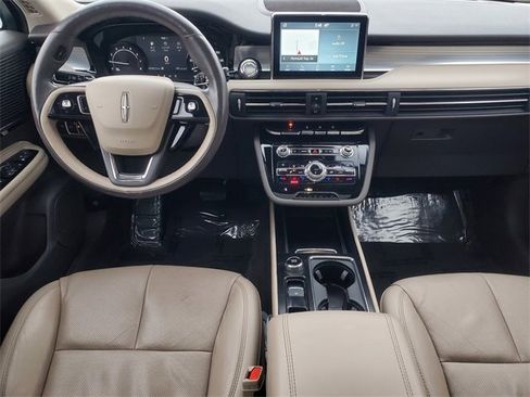 Used 2020 Lincoln Corsair AWD w/ Premium Package image 31