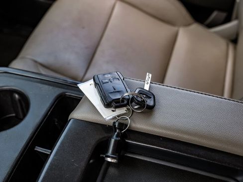 Used 2016 Chevrolet Silverado 1500 LT w/ Texas Edition RWD image 56