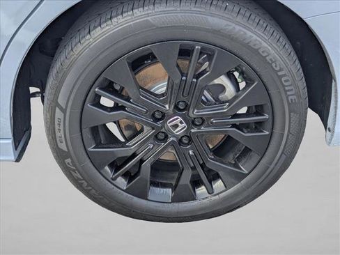 Used 2025 Honda Odyssey Sport-L image 16