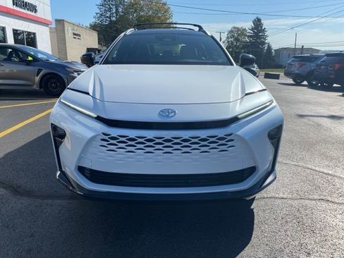 New 2025 Toyota Crown Signia AWD/4WD image 7