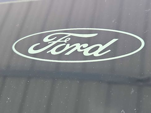 Used 2024 Ford Mustang Premium image 12