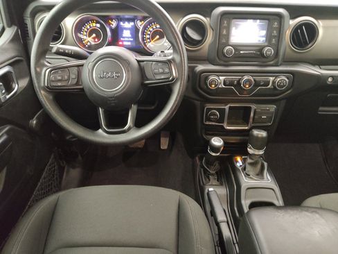 Used 2019 Jeep Wrangler Sport AWD/4WD image 22