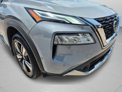 Certified 2021 Nissan Rogue Platinum FWD image 37