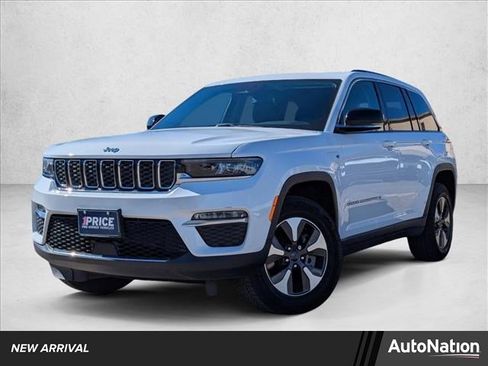 Used 2022 Jeep Grand Cherokee Limited 4xe image 1