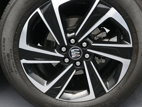 Used 2025 Buick Enclave Sport Touring image 10