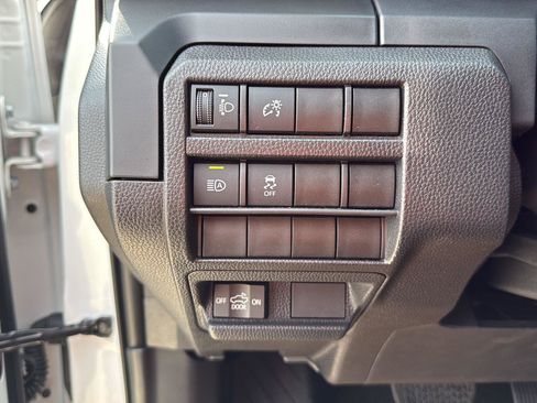 Used 2026 Toyota Tacoma SR AWD/4WD image 13