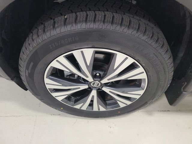 Used 2021 Nissan Rogue SV w/ Premium Package AWD/4WD image 39