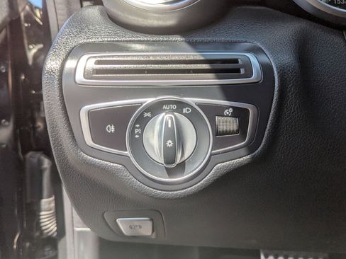 Used 2020 Mercedes-Benz C 300 4MATIC Coupe image 15