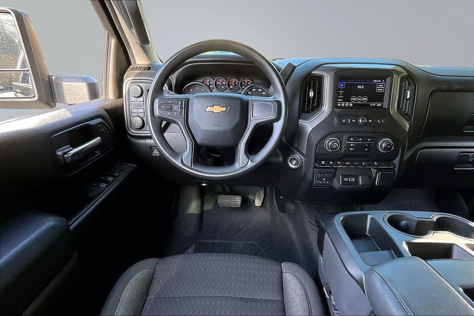 Used 2024 Chevrolet Silverado 2500 Custom w/ Custom Value Package AWD/4WD image 5